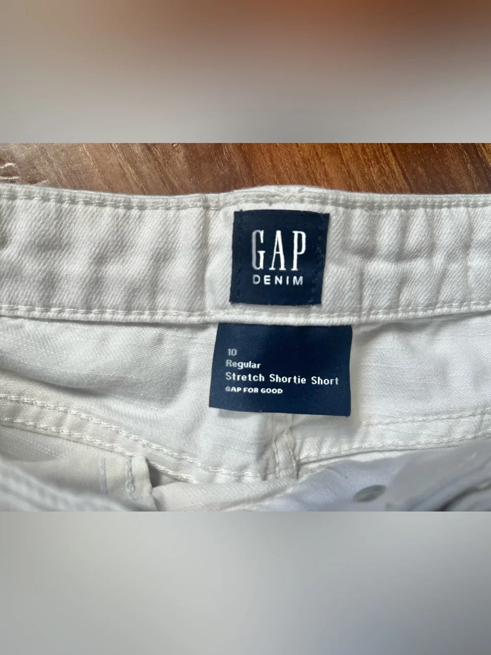 GAP White Denim Regular Stretch Shortie Short Jean Shorts | Girls Size 10